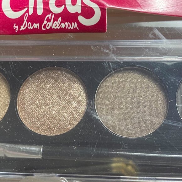 Circus by Sam Edelman Eyeshadow Set 5 Shimmering Shades High Intensity .175 oz - Picture 5 of 6
